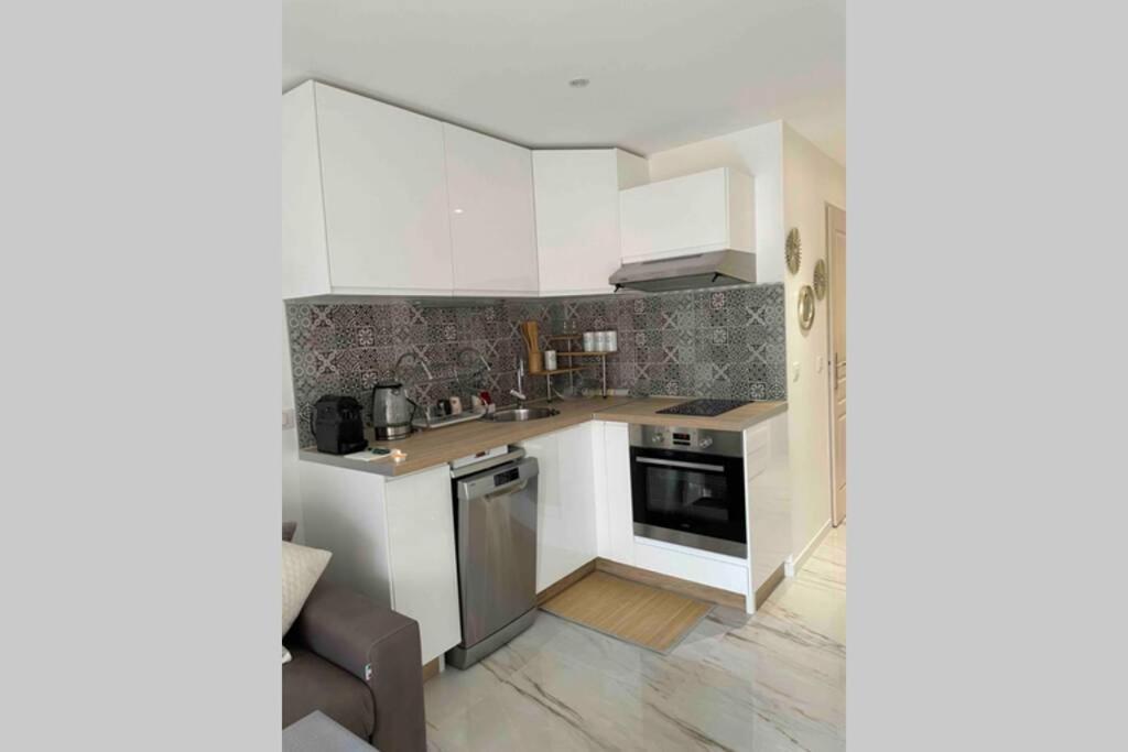 Les Coriandre Apartment Cavalaire-sur-Mer Luaran gambar